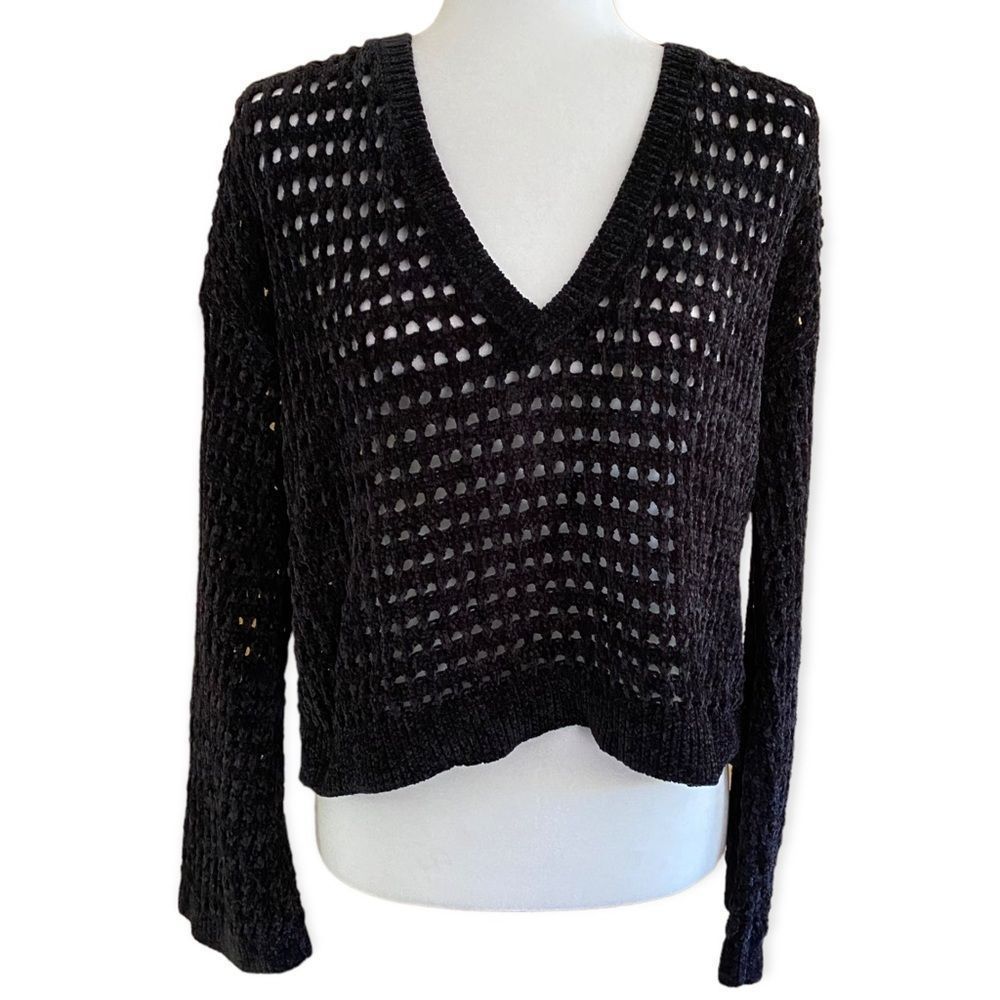 Express • Chenille Chunky Open Knit Vneck Sweater in Black